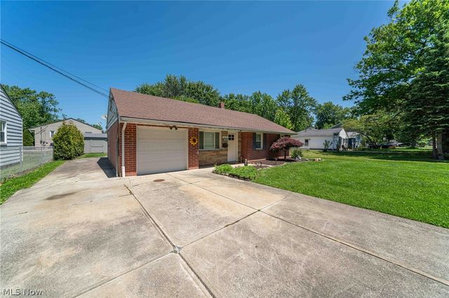 34429 Beach Park Drive, Eastlake, OH 44095
