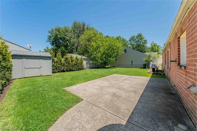 34429 Beach Park Drive, Eastlake, OH 44095