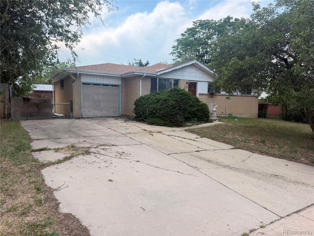 1661 S Wadsworth Boulevard, Denver, CO 80232