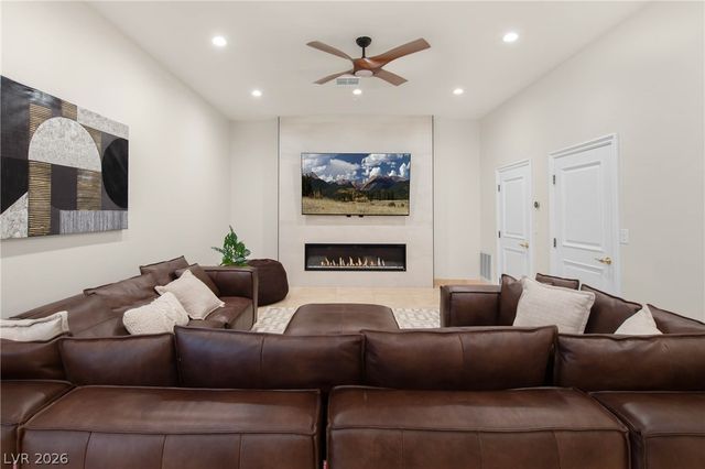 1635 Liege Drive, Henderson, NV 89012