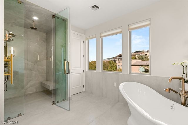 1635 Liege Drive, Henderson, NV 89012
