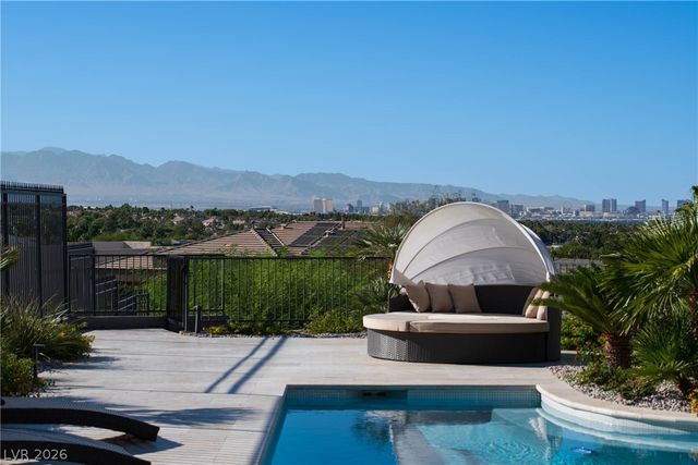 1635 Liege Drive, Henderson, NV 89012