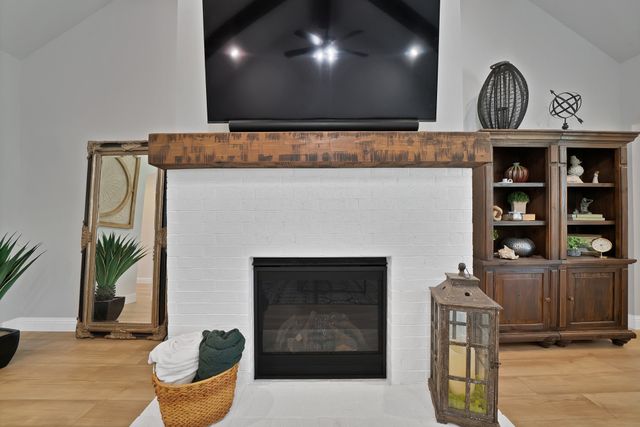 11705 Sand Cat Court, Godley, TX 76044