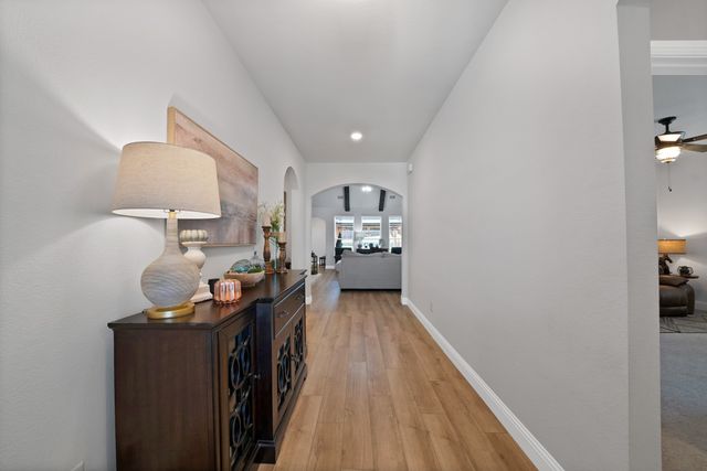 11705 Sand Cat Court, Godley, TX 76044