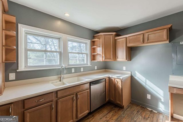 3349 Old Jonesboro Road, Hapeville, GA 30354