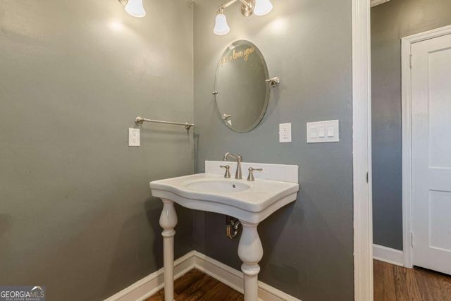 3349 Old Jonesboro Road, Hapeville, GA 30354