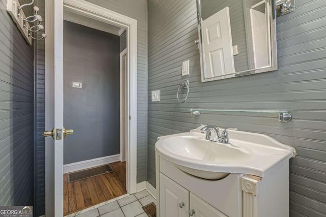 3349 Old Jonesboro Road, Hapeville, GA 30354