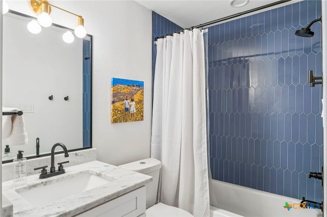 7308 Saffron Street, Austin, TX 78749