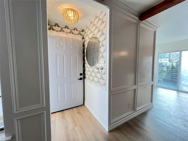 3310 Hycreek DR 1, Austin, TX 78723