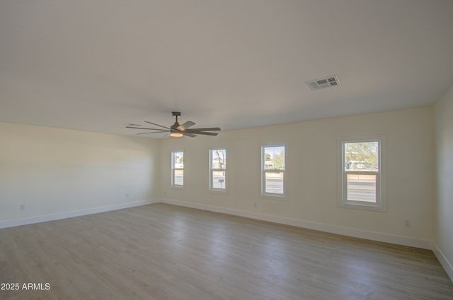 2657 W SUPERSTITION Boulevard, Apache Junction, AZ 85120