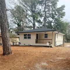 705 Eva Circle, Spring Lake, NC 28390