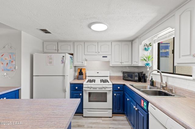 150 Robin Lane, Panama City Beach, FL 32407