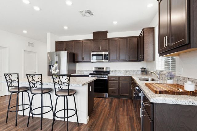 5713 Natalie Way, Keyes, CA 95328