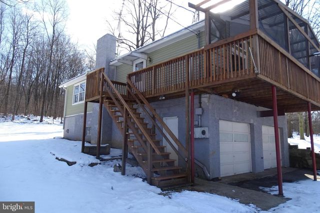 329 LONGVIEW RD, Boyertown, PA 19512