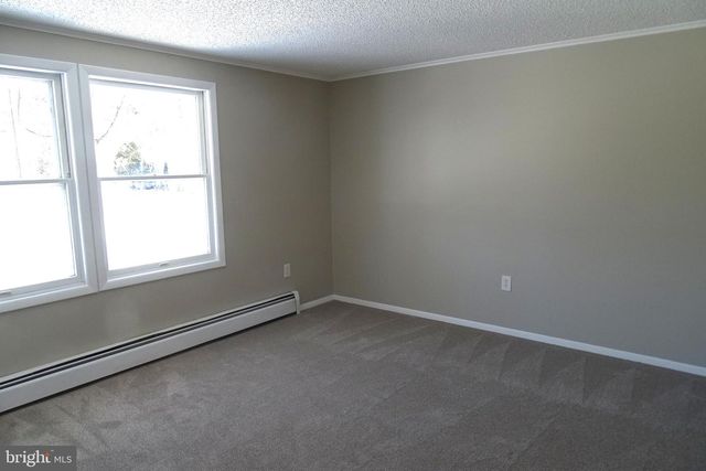 329 LONGVIEW RD, Boyertown, PA 19512