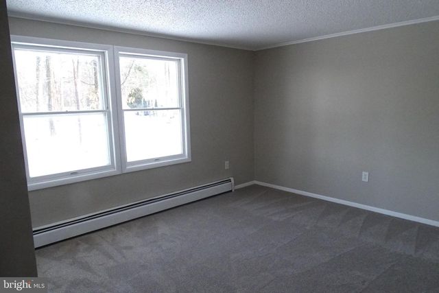 329 LONGVIEW RD, Boyertown, PA 19512