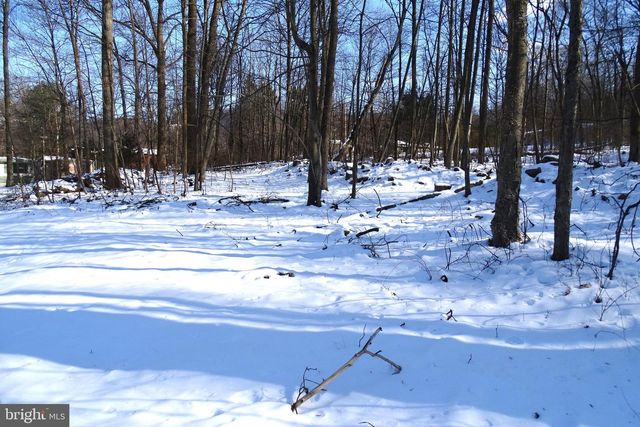 329 LONGVIEW RD, Boyertown, PA 19512