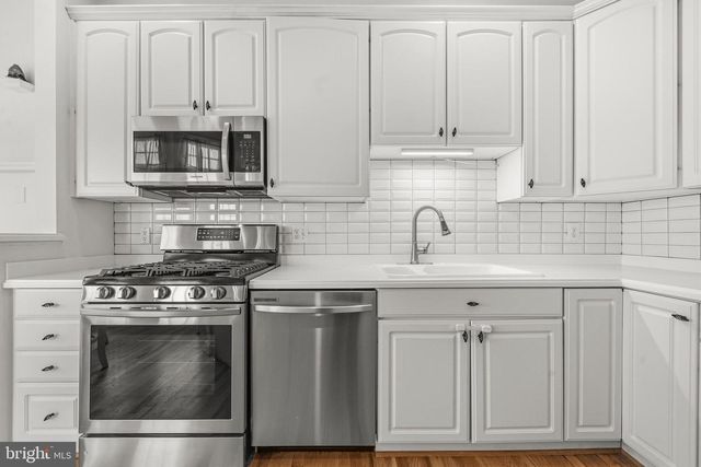 43003 GOLF VIEW DR, Chantilly, VA 20152