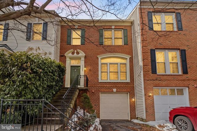 43003 GOLF VIEW DR, Chantilly, VA 20152