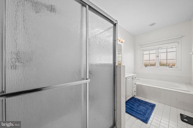 43003 GOLF VIEW DR, Chantilly, VA 20152