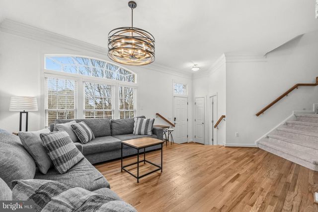 43003 GOLF VIEW DR, Chantilly, VA 20152