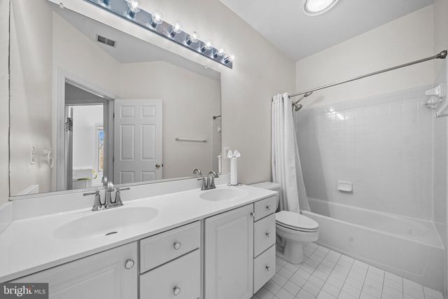 43003 GOLF VIEW DR, Chantilly, VA 20152