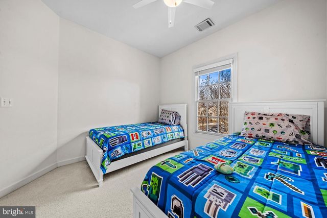 43003 GOLF VIEW DR, Chantilly, VA 20152