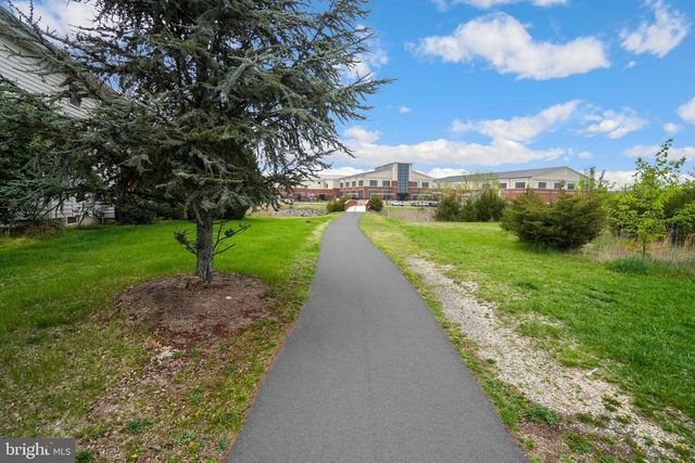 43003 GOLF VIEW DR, Chantilly, VA 20152