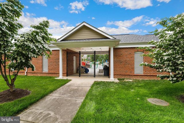 43003 GOLF VIEW DR, Chantilly, VA 20152