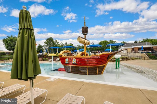 43003 GOLF VIEW DR, Chantilly, VA 20152