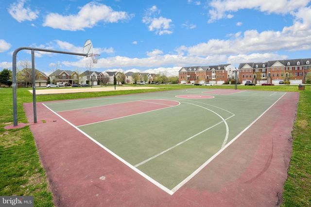 43003 GOLF VIEW DR, Chantilly, VA 20152