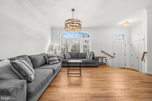 43003 GOLF VIEW DR, Chantilly, VA 20152