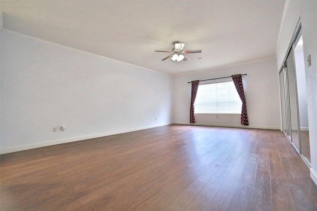 486 S Wilcrest Drive 486, Houston, TX 77042