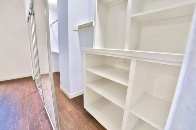 486 S Wilcrest Drive 486, Houston, TX 77042