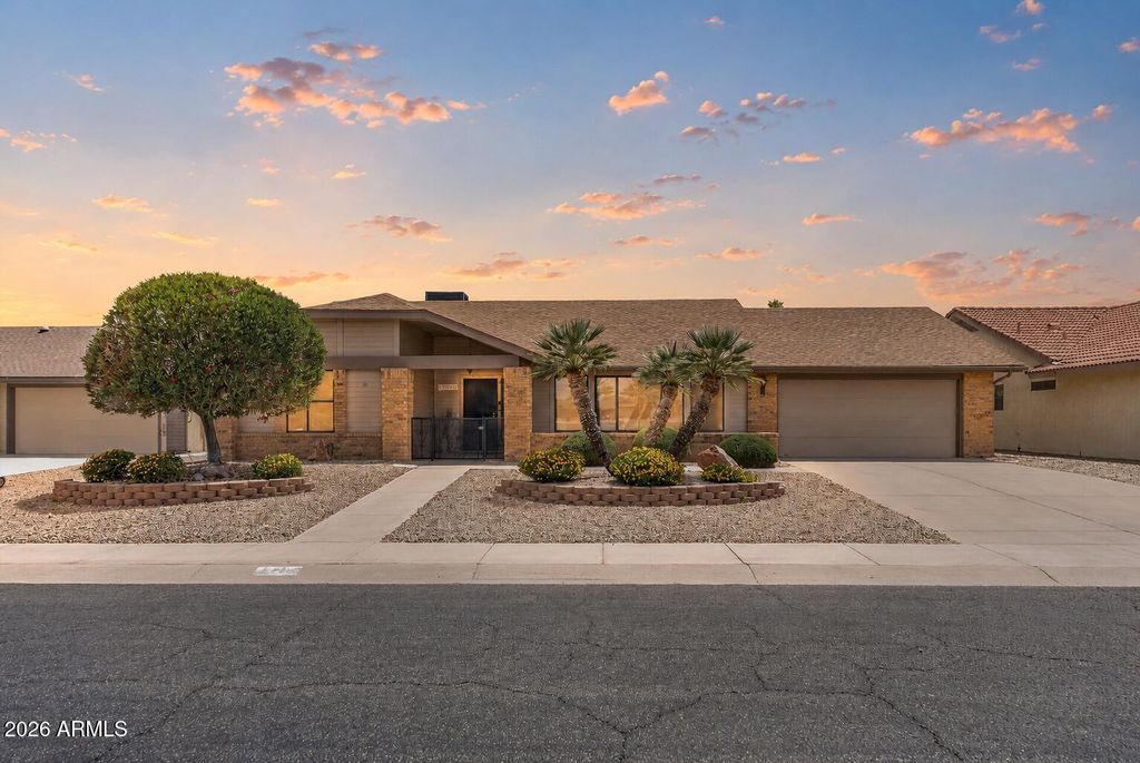 12315 W TIGERSEYE Drive, Sun City West, AZ 85375