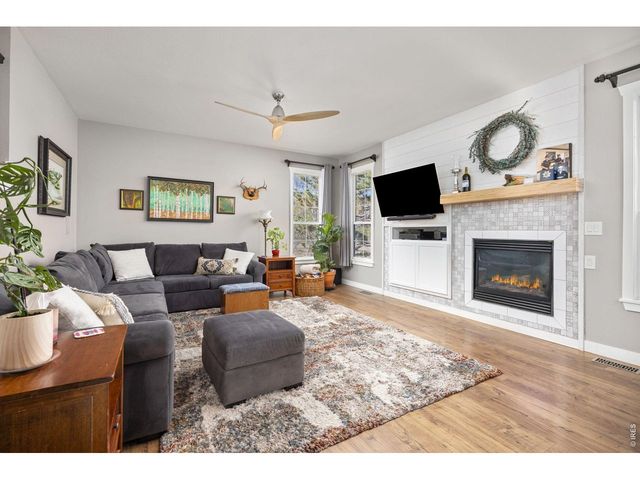 676 Trappers Pl, Windsor, CO 80550