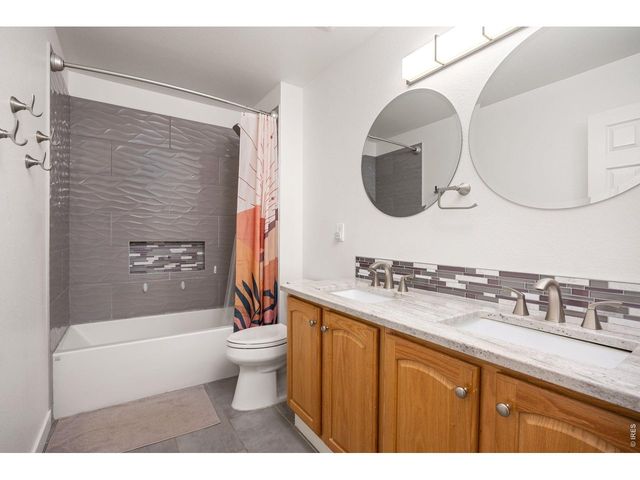 676 Trappers Pl, Windsor, CO 80550