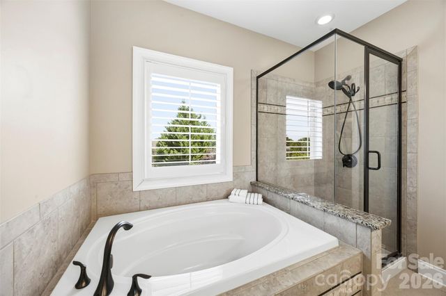 9564 Heritage Farm Avenue NW, Concord, NC 28027