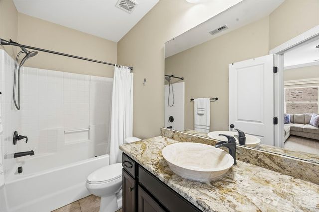 9564 Heritage Farm Avenue NW, Concord, NC 28027