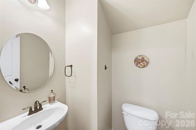 9564 Heritage Farm Avenue NW, Concord, NC 28027