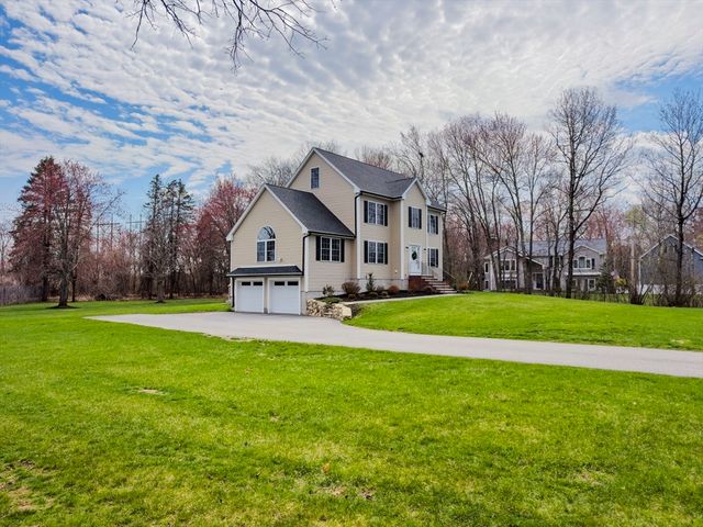 56 Cornelie Road, Methuen, MA 01844