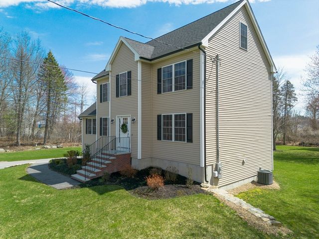 56 Cornelie Road, Methuen, MA 01844
