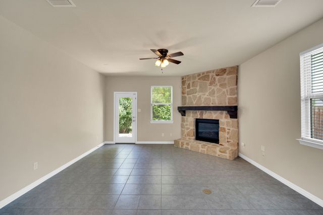 9305 Water Oak Court, Arlington, TX 76002