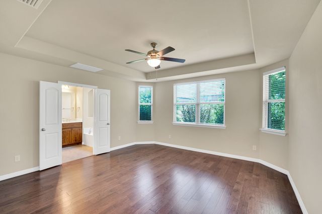 9305 Water Oak Court, Arlington, TX 76002