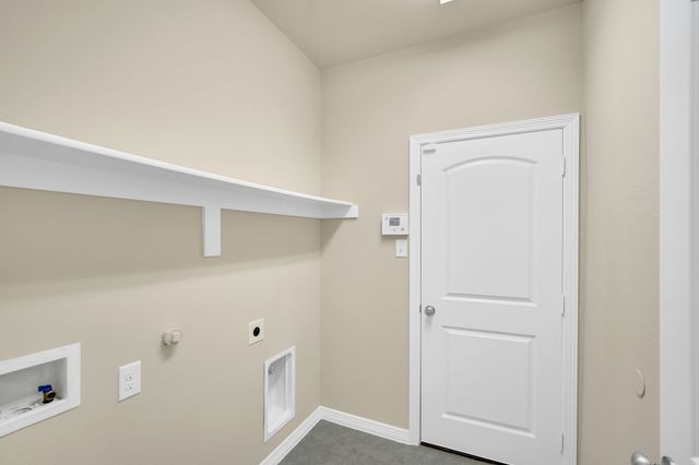 9305 Water Oak Court, Arlington, TX 76002