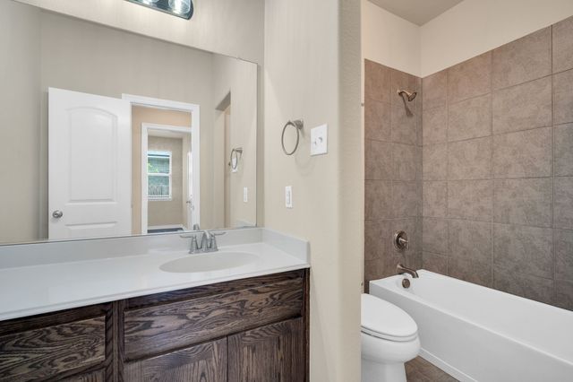 9305 Water Oak Court, Arlington, TX 76002