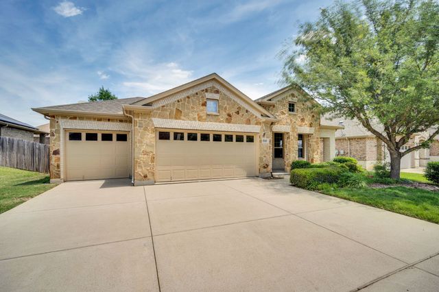 9305 Water Oak Court, Arlington, TX 76002