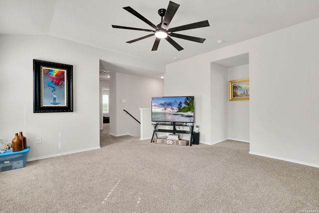 7214 Salado Creek Pkwy, San Antonio, TX 78223