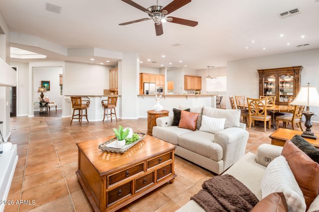 22213 N PEDREGOSA Drive, Sun City West, AZ 85375