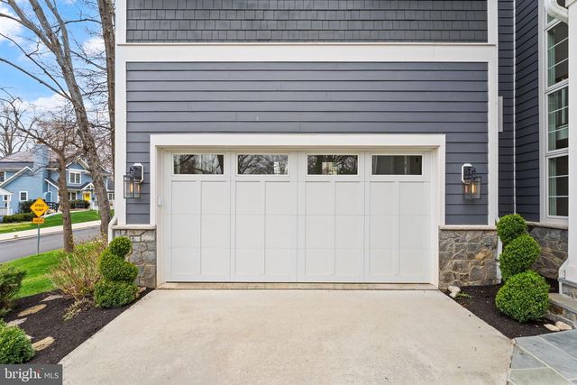 118 OAK ST SW, Vienna, VA 22180